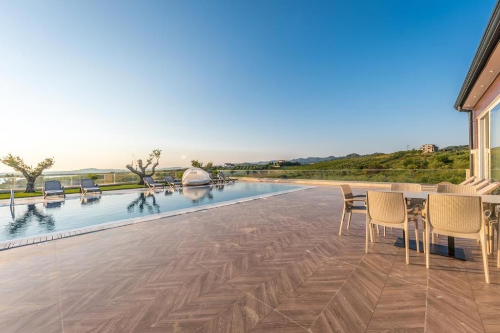 Top Villas Драч Екстериор снимка